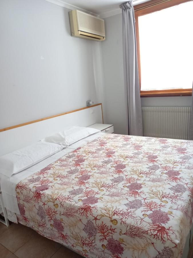 גראדו Hotel Lydia מראה חיצוני תמונה