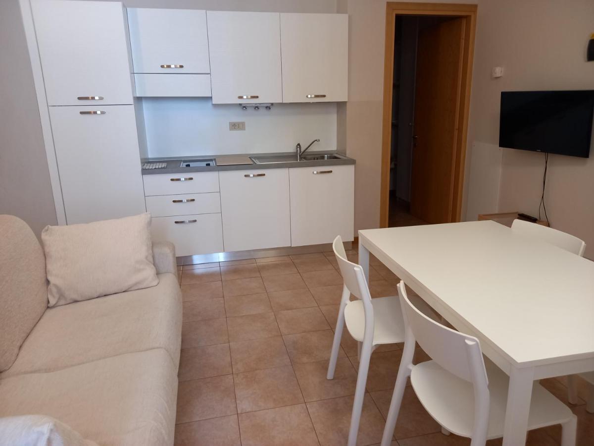 גראדו Hotel Lydia מראה חיצוני תמונה