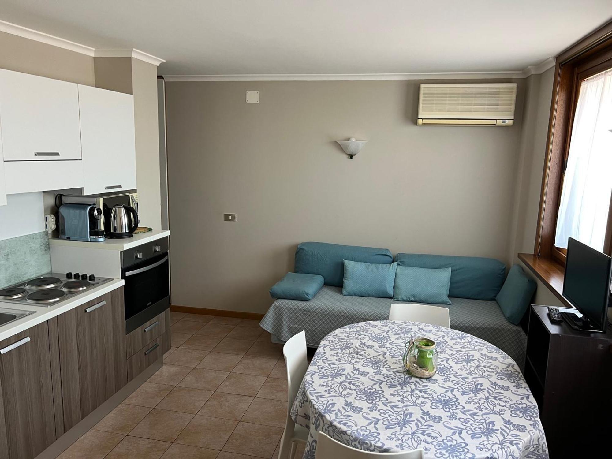 גראדו Hotel Lydia מראה חיצוני תמונה