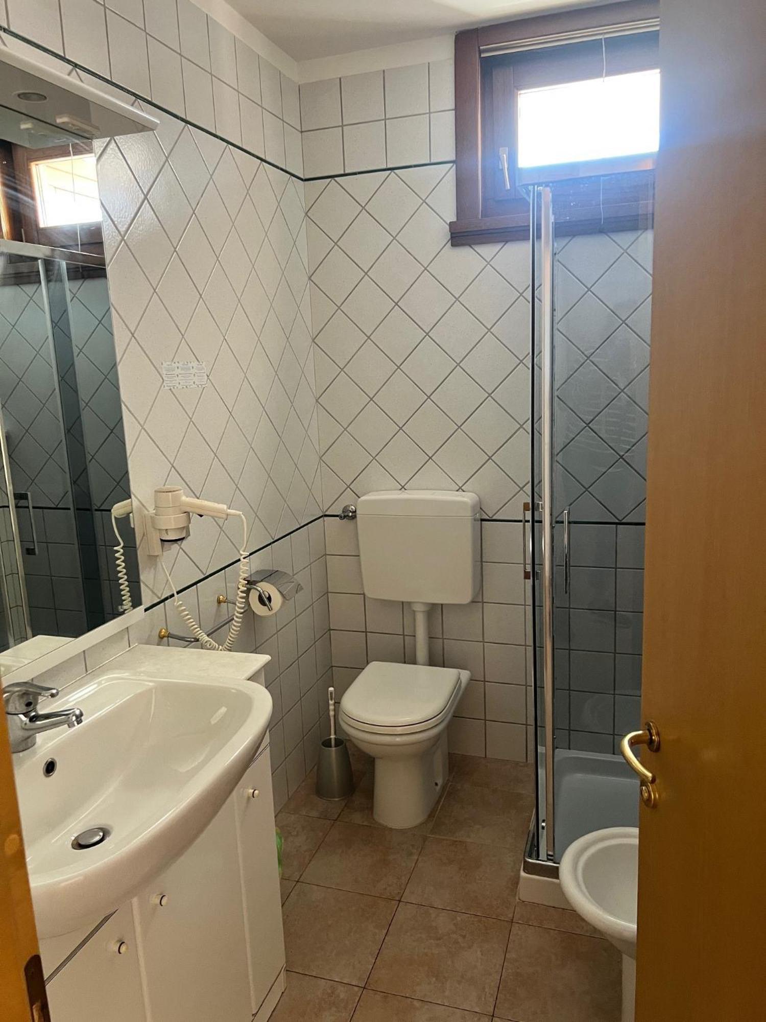 גראדו Hotel Lydia מראה חיצוני תמונה