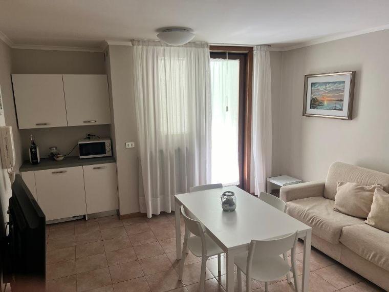 גראדו Hotel Lydia מראה חיצוני תמונה