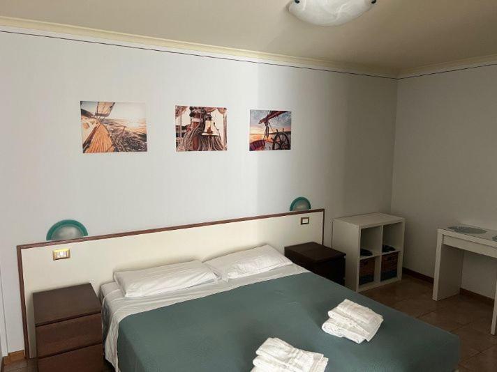 גראדו Hotel Lydia מראה חיצוני תמונה