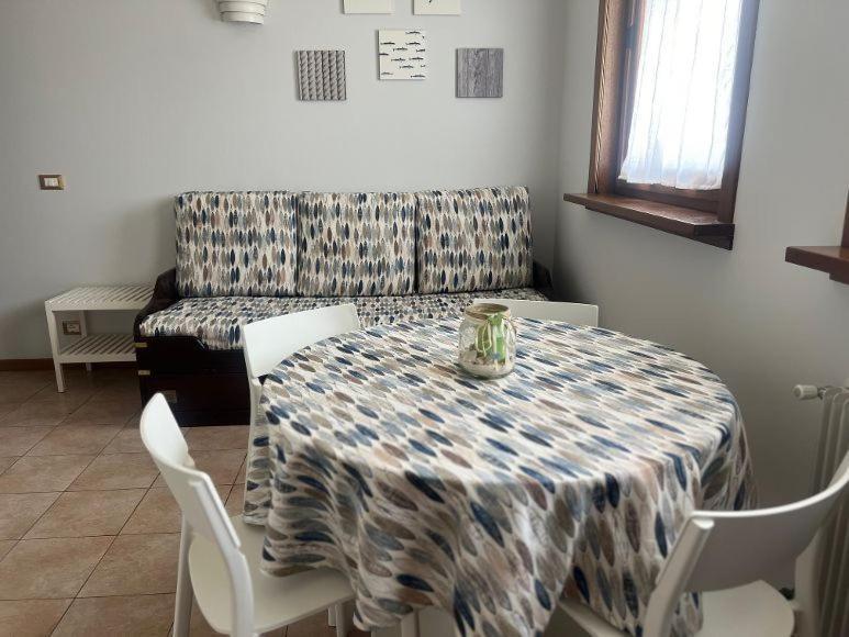 גראדו Hotel Lydia מראה חיצוני תמונה
