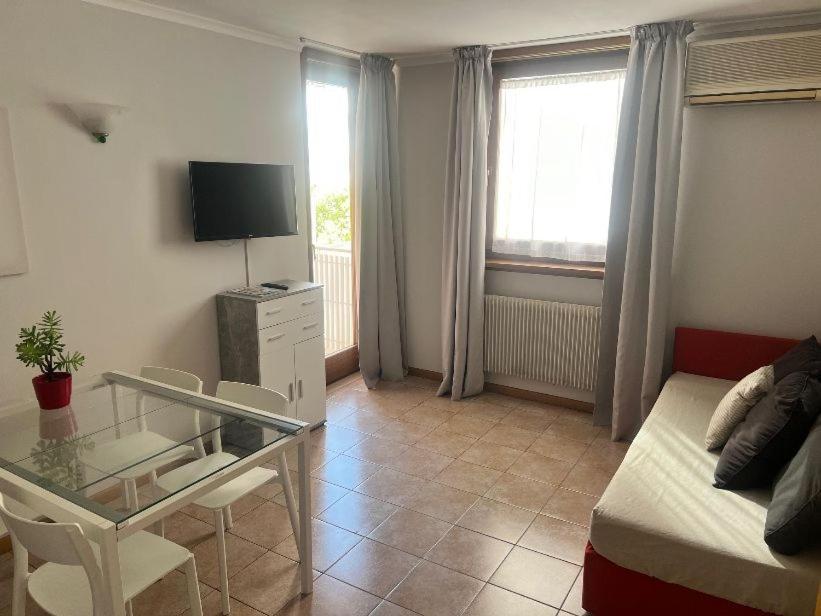גראדו Hotel Lydia מראה חיצוני תמונה
